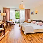 منتجع Olymp Ii 4*