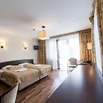 Olymp Ii 4*